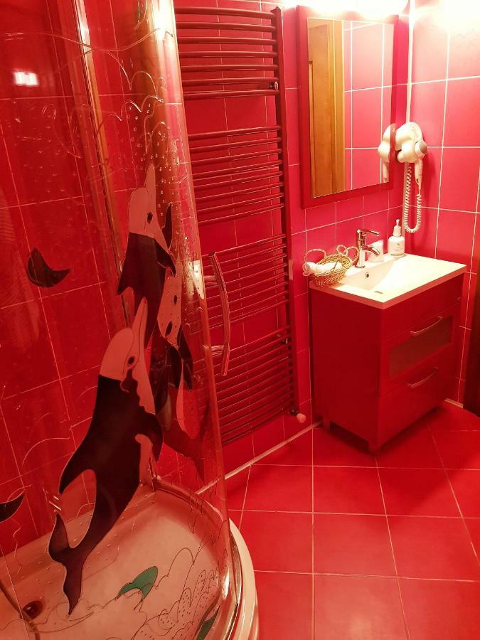 Liz Residence Piteşti Eksteriør billede